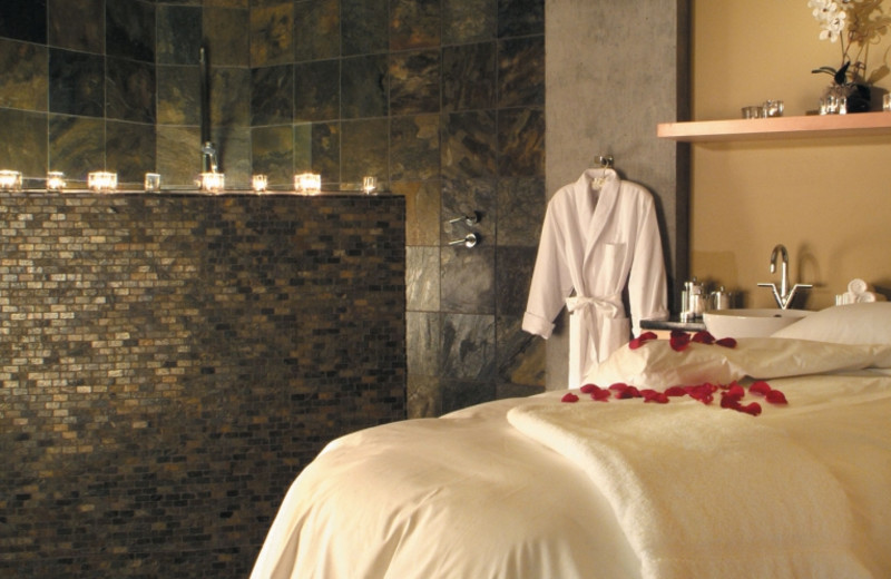 Spa Interior at Brentwood Bay Lodge 