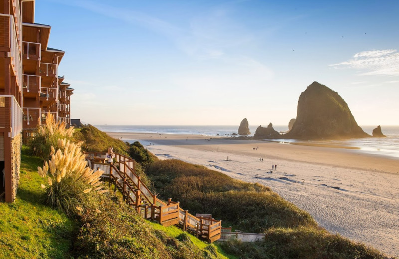 Exterior view of Hallmark Resort in Cannon Beach.