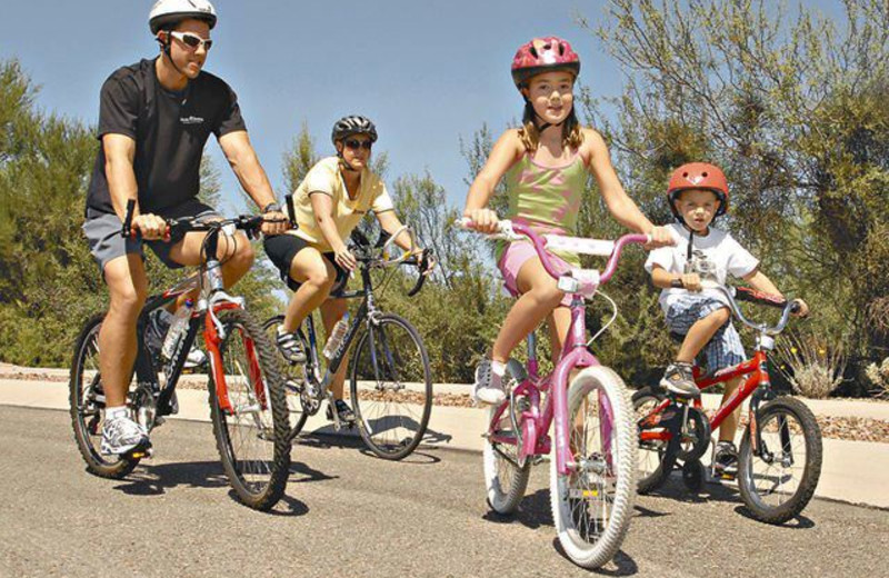 Bike trails at Fairway Suites.