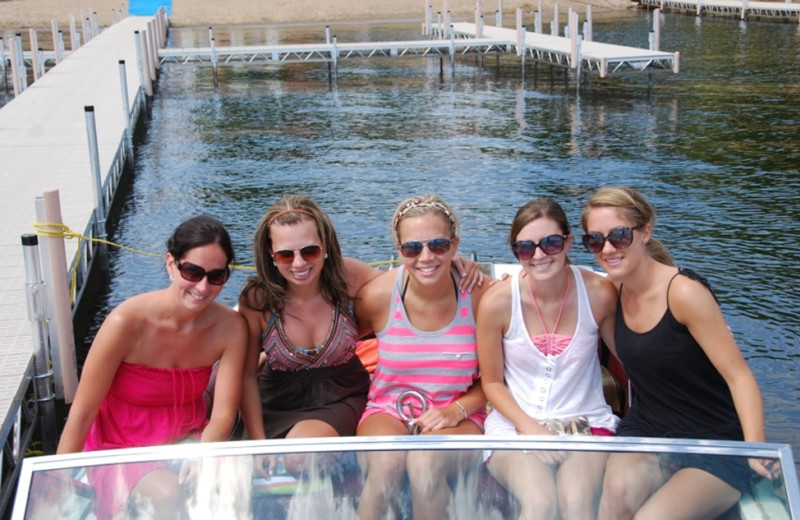 Group boating at Quarterdeck Resort.