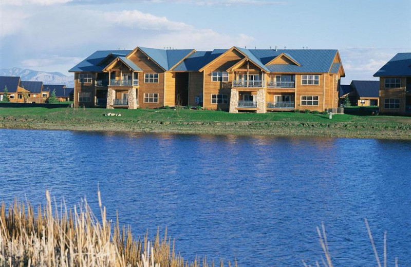 Exterior view of Wyndham Pagosa.