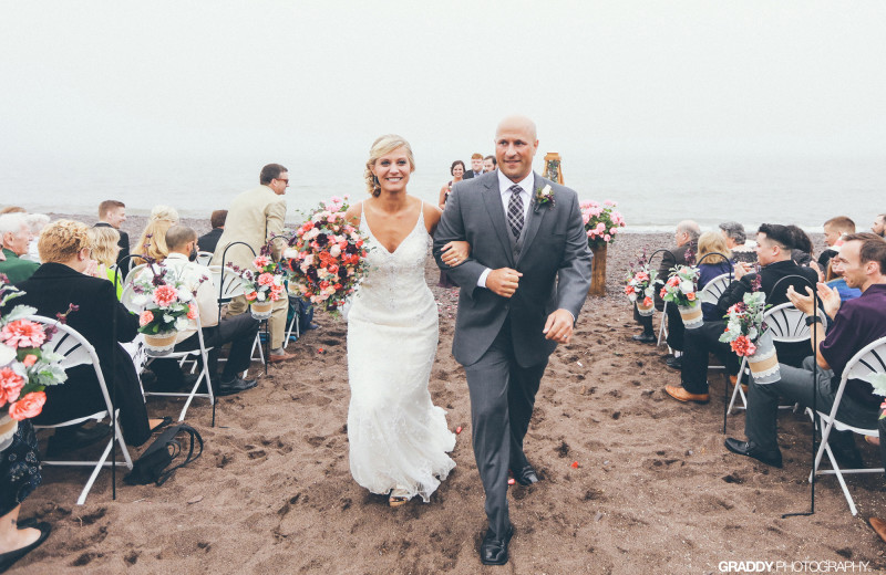 Wedding ceremony at Superior Shores Resort.