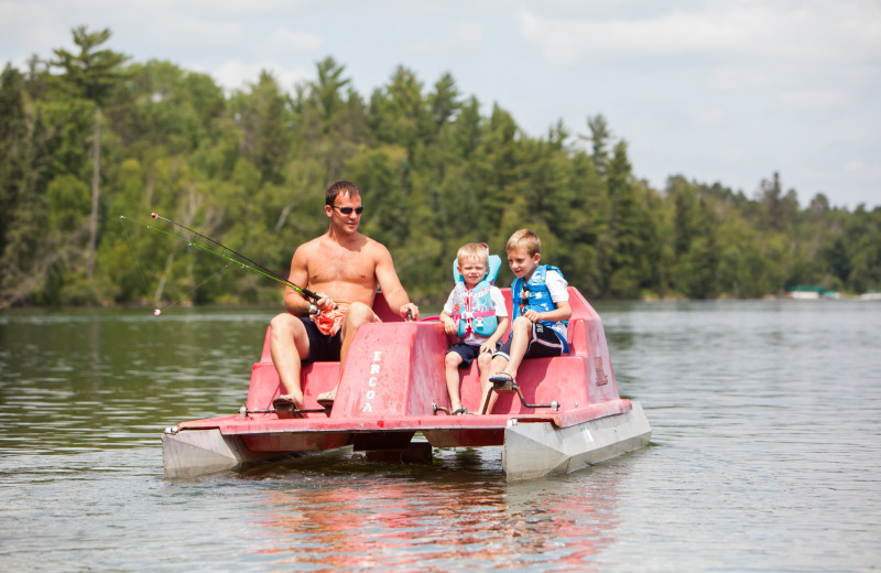 Half Moon Trail Resort offers paddle boats free to the guests, and Boot Lake is perfect for fishing, and water sports with the family. 