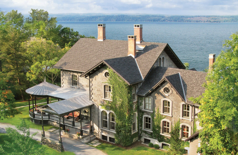 Exterior view of The Inns of Aurora.