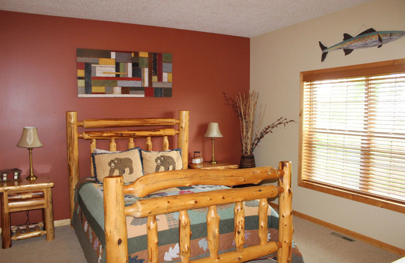 Guest bedroom at Big Sandy Lodge & Resort.