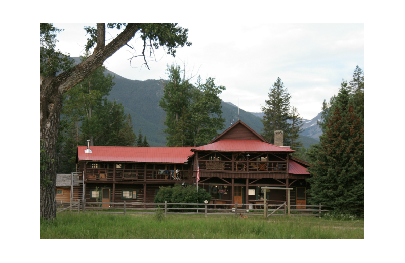 Exterior view of Sweet Grass Ranch.