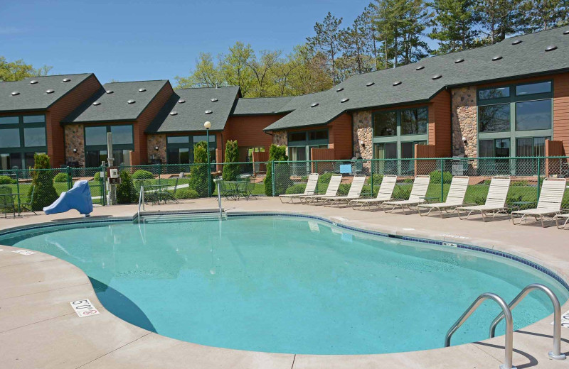 Pat's Landing (Hayward, WI) - Resort Reviews ...