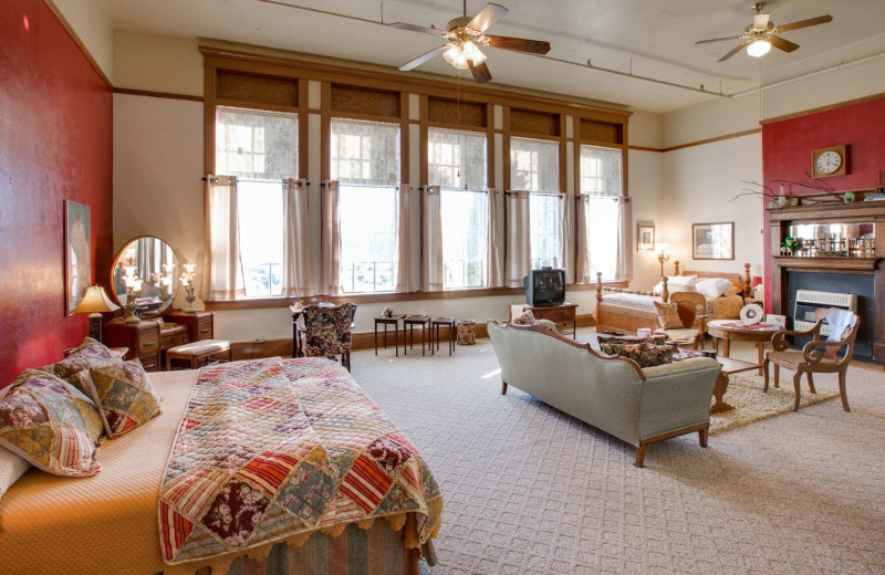 Guest room at Noftsger Hill Inn.