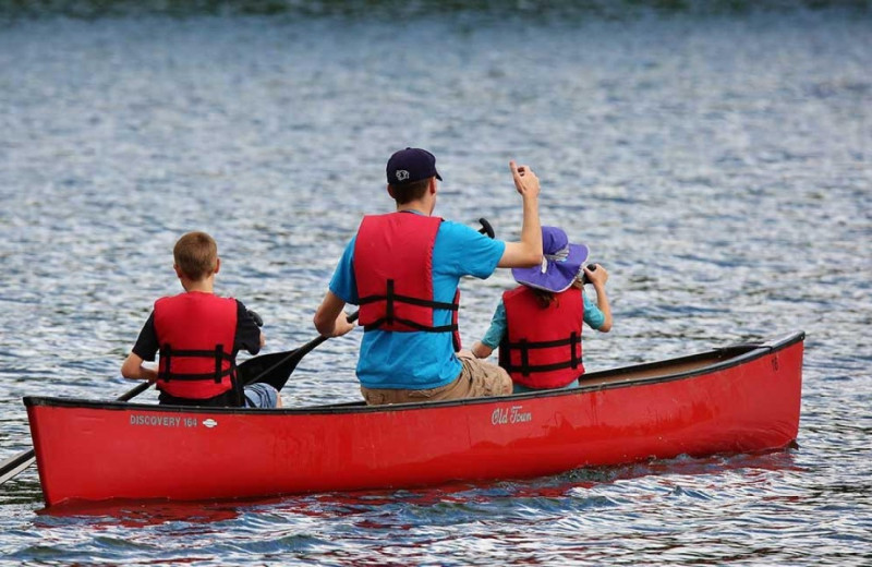 Canoeing at Pine Terrace Resort.