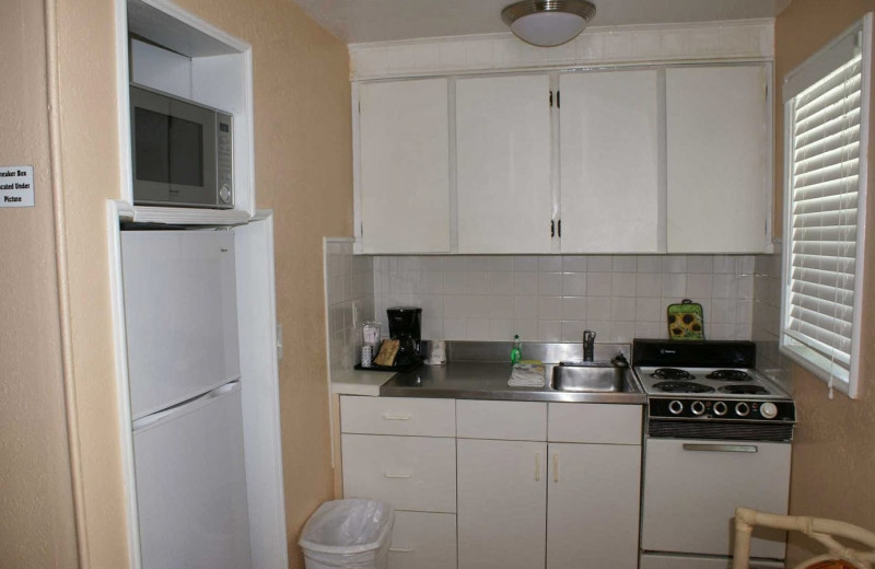 Guest kitchen at Daytona Shores Inn and Suites.