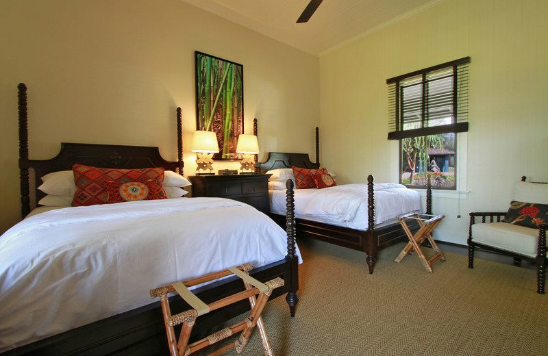 Two bed guest room at Lumeria Maui.