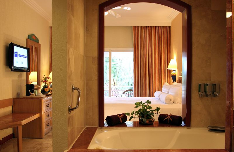 Bathroom at Barcelo Maya Beach Resort