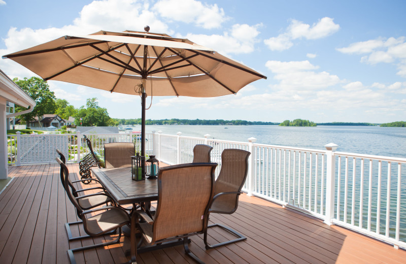 Guest patio at Bay Pointe Inn Lakefront Resort.