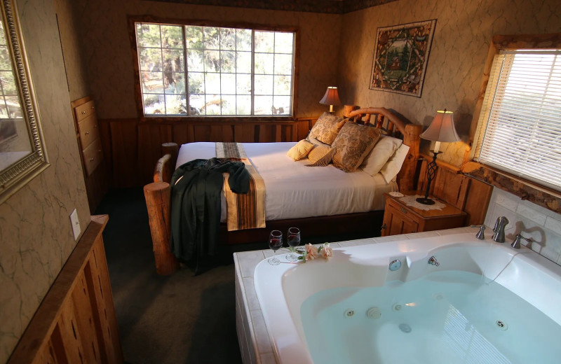 Guest room at Big Bear Lake Cabins @ Cienaga Creek Ranch.