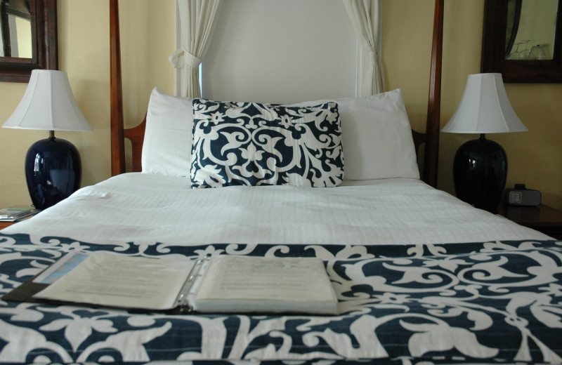 Guest room at Samuel Durfee House.