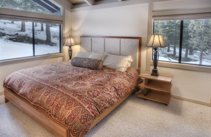 Guest bedroom at Chinquapin.