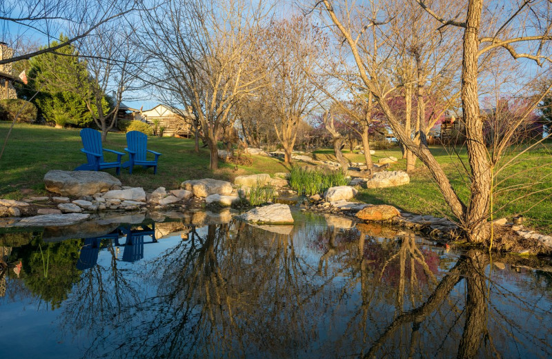 Exterior view of Barons Creekside.