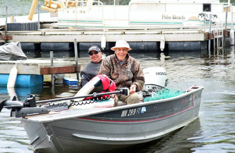 Boating at Arrowhead Lodge & Resort.