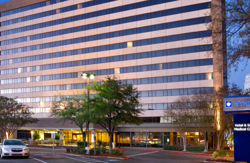 Exterior View of Wyndham Houston - Medical Center Hotel and Suites