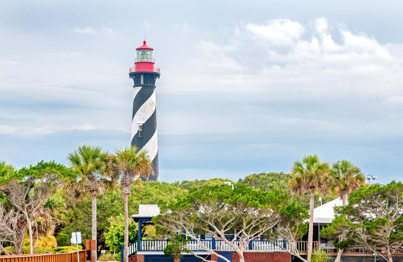 Light house at Southern Oaks Inn.