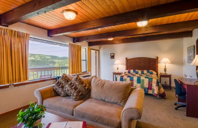 Guest room at Vagabond Lodge.