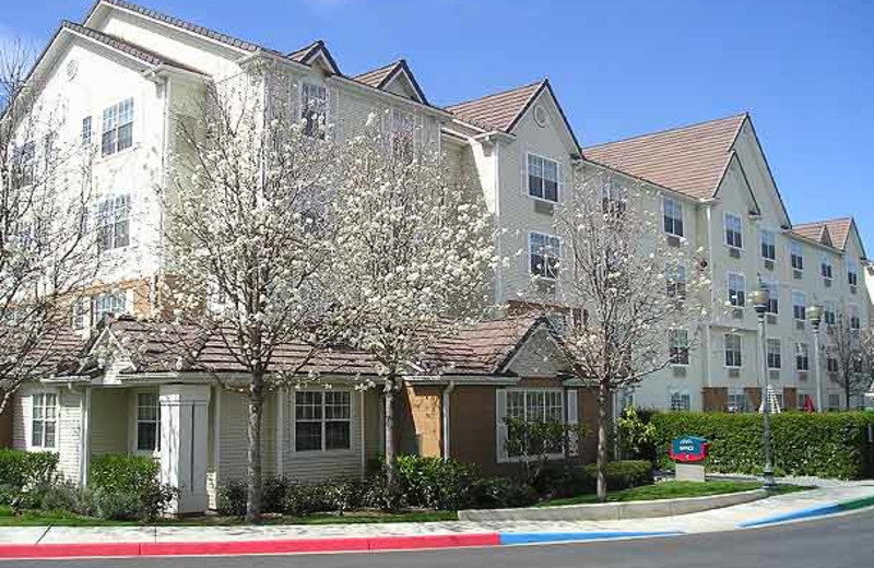 Exterior view of TownePlace Suites by Marriott Milpitas.