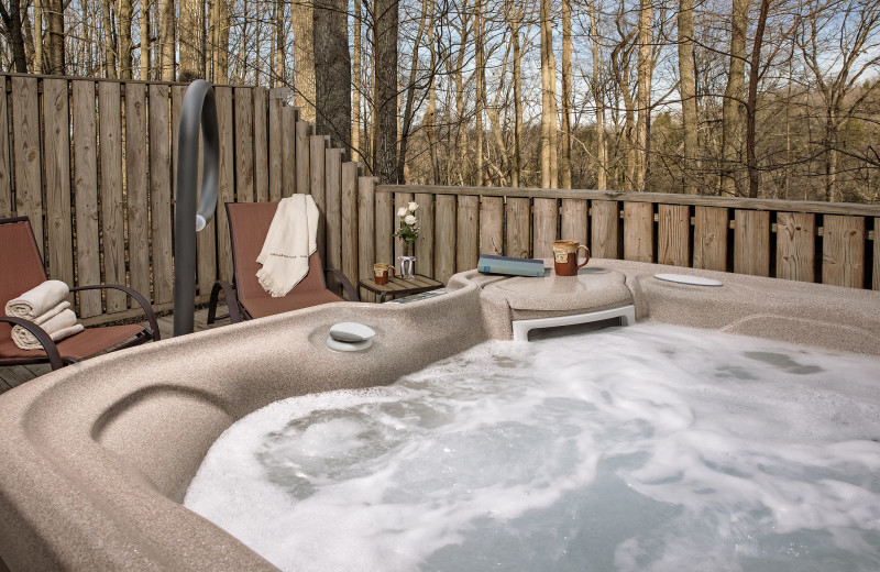 Private guest hot tub at Glenlaurel, A Scottish Inn & Cottages.