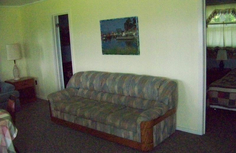 Cottage living room at Fieldstone Farm.