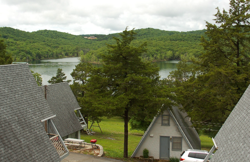 Cabins at Alpine Lodge Resort.