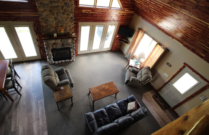 Cottage living room at Riverwood Resort.