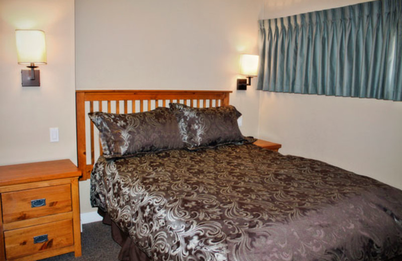 Master Bedroom of a Two Bedroom at the Panorama Vacation Retreat at Horsethief Lodge