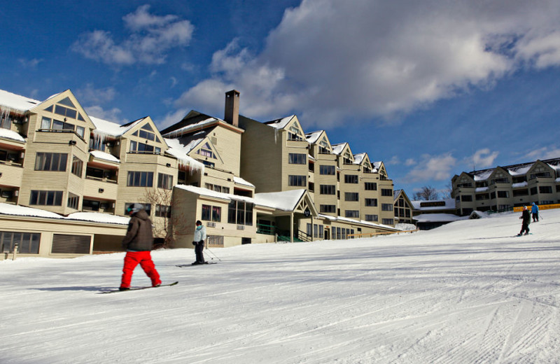 Skiing at The Mountain Club on Loon.