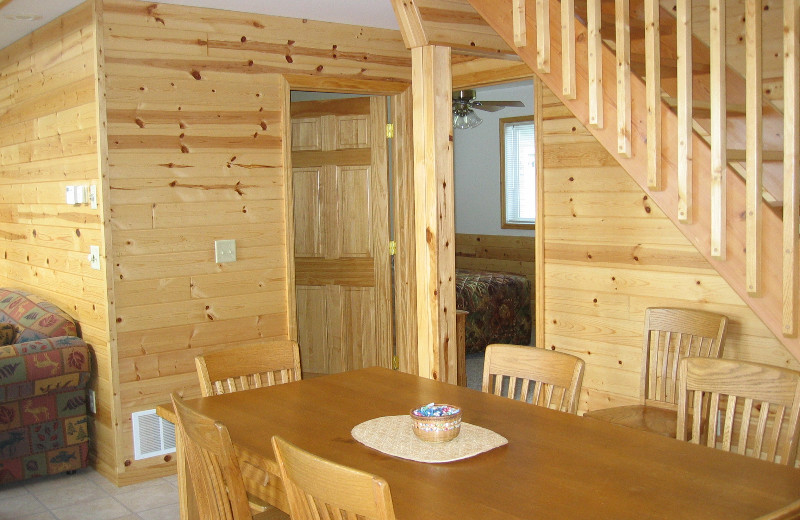 Cabin dining room at Dickerson's Lake Florida Resort.