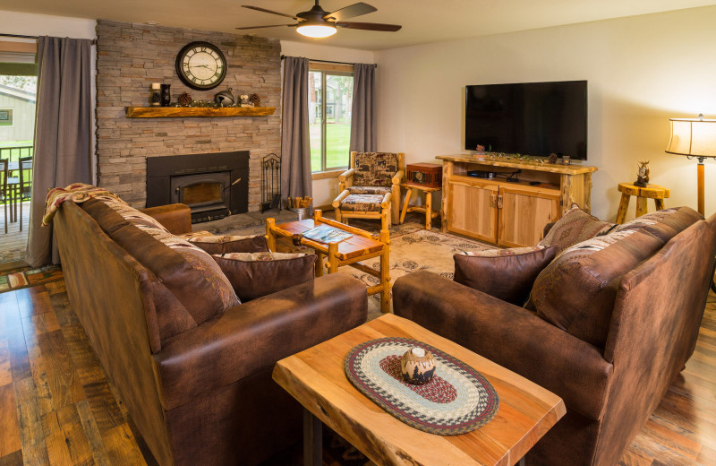 Rental living room at Sisters Vacation Rentals.
