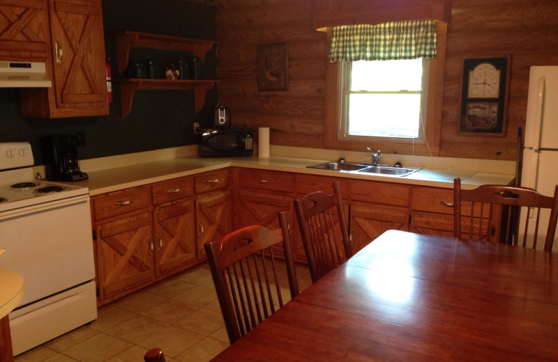 Guest kitchen at Cozy Cove Waterfront Resort.