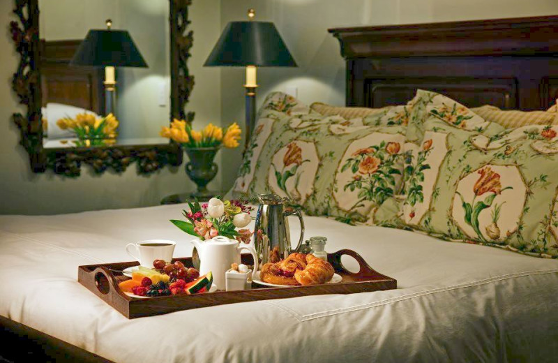 Guest bed at Mountain View Grand Resort.