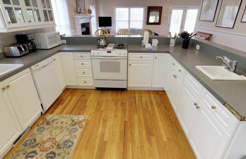 Kitchen at Brownell St 2908.