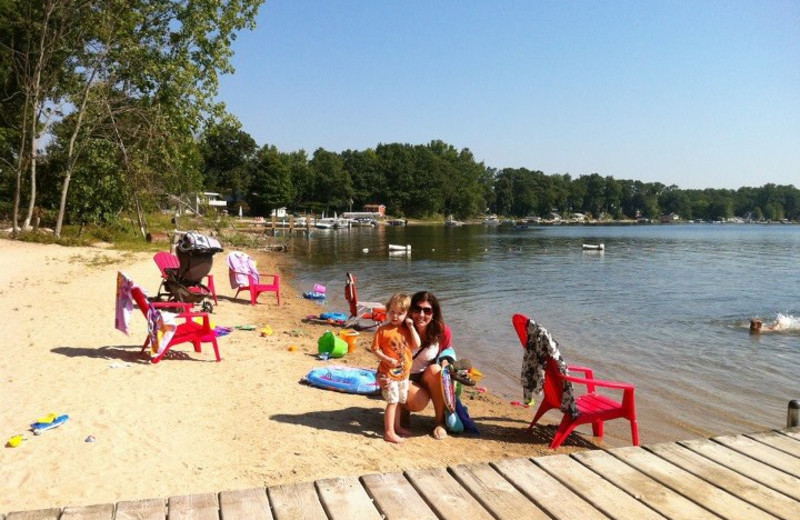 Beach fun at Oak Cove Resort.