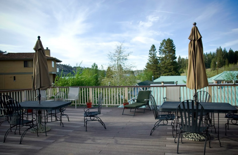 Patio at The Haven June Lake.