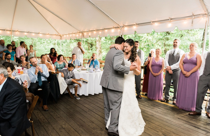 Weddings at Montfair Resort Farm.