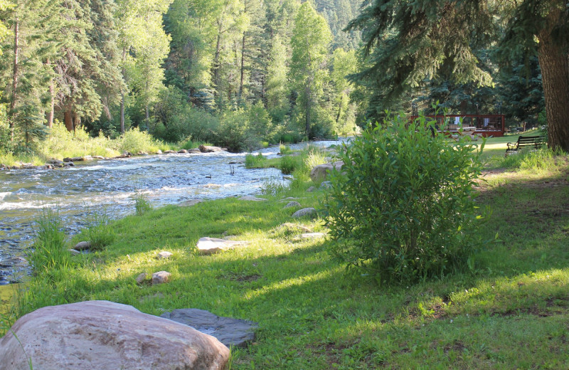 Grounds at O-Bar-O Cabins.