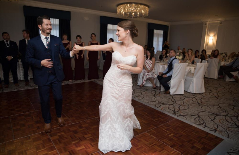 Wedding dance at The Spa at Norwich Inn.