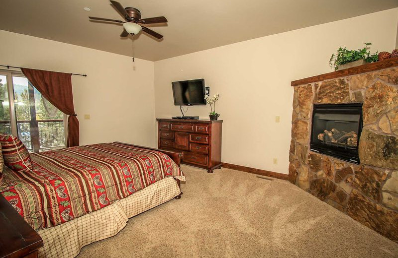 Rental bedroom at Big Bear Vacations.