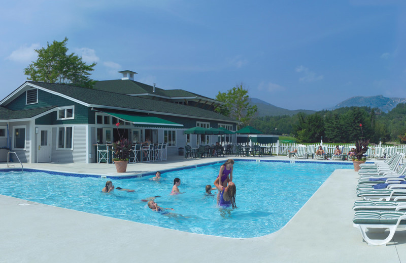 Outdoor pool at Stoweflake Mountain Resort & Spa.