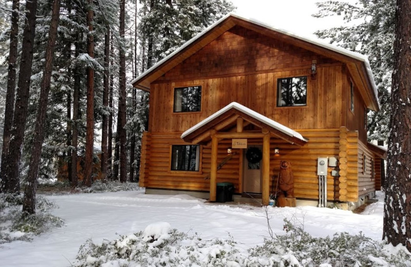 Cabin exterior at Natapoc Lodging.