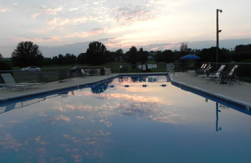 Outdoor pool at Shenvalee Golf Resort.