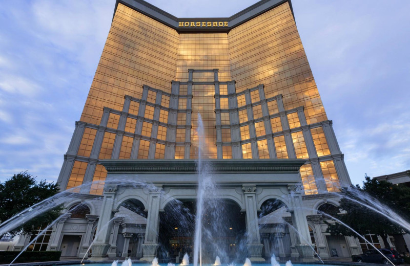 Exterior view of Horseshoe Casino and Hotel.