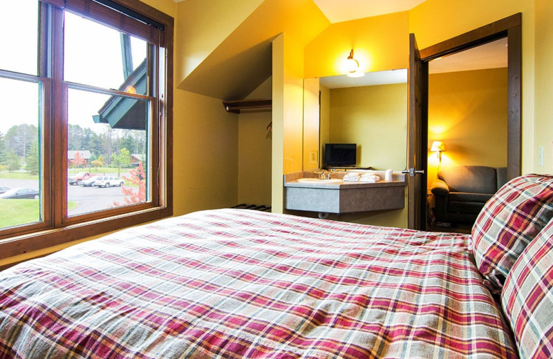 Guest room at Grand Superior Lodge on Lake Superior.