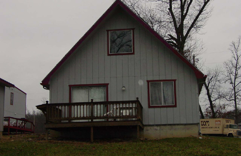 Cabin exterior at Runaway II Resort.