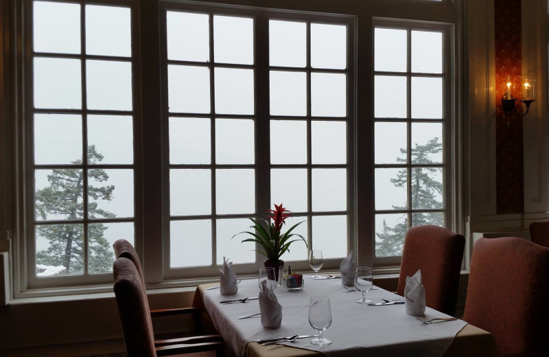 Dining room at Columbia Gorge Hotel.